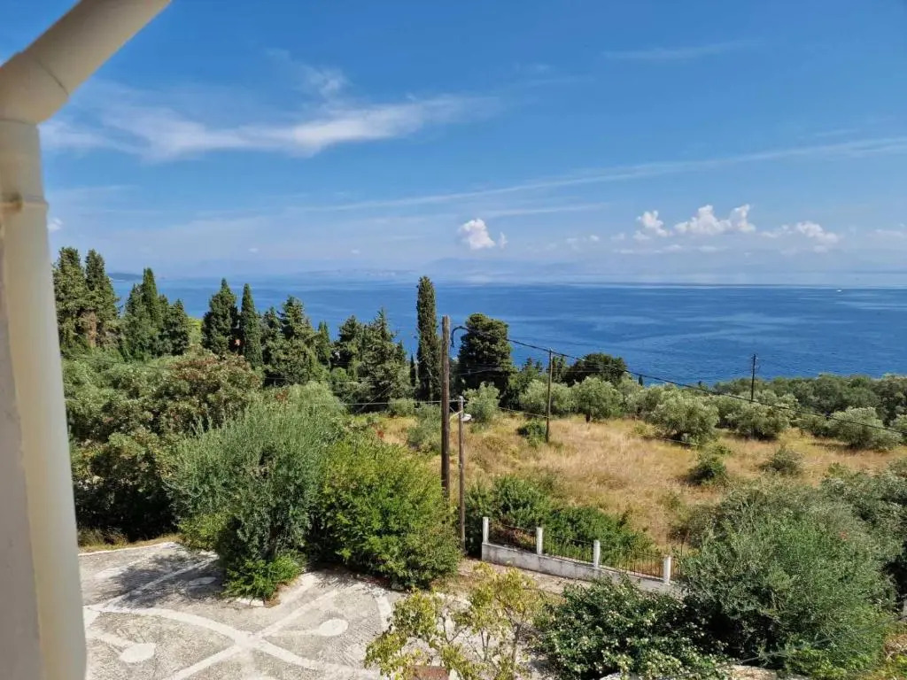 Atisis Apartments