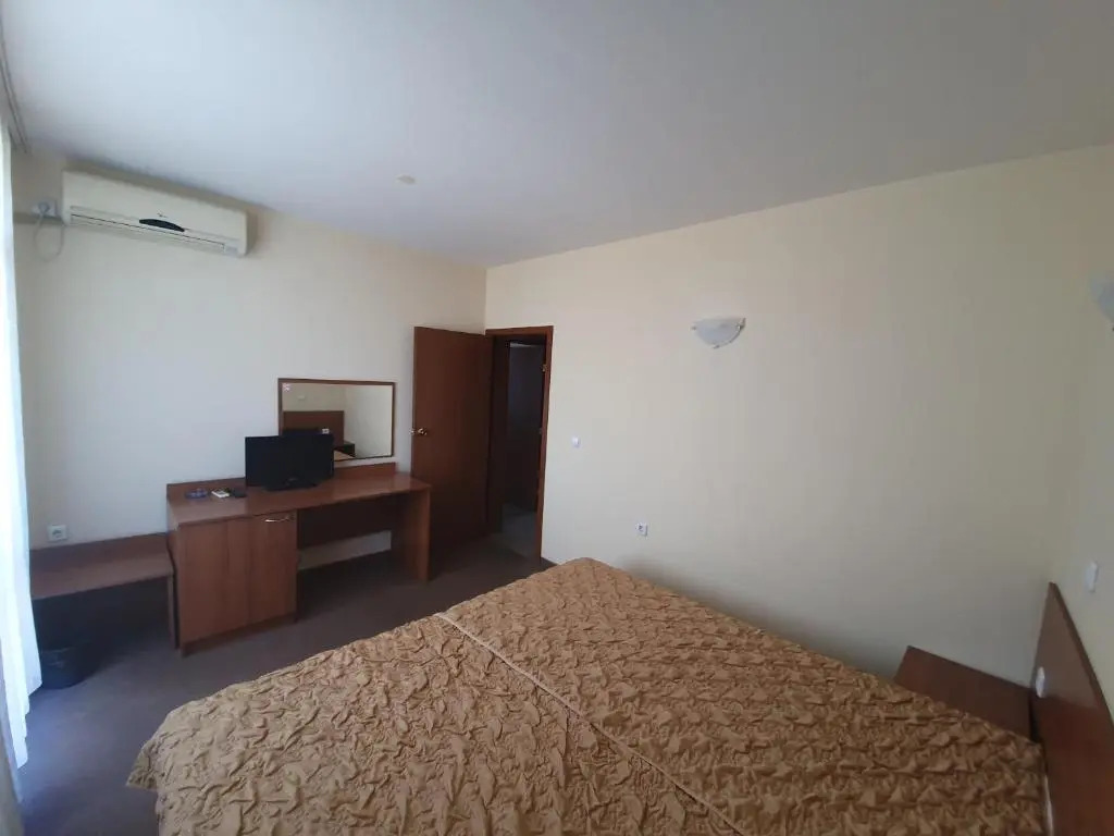 Sandor Hotel