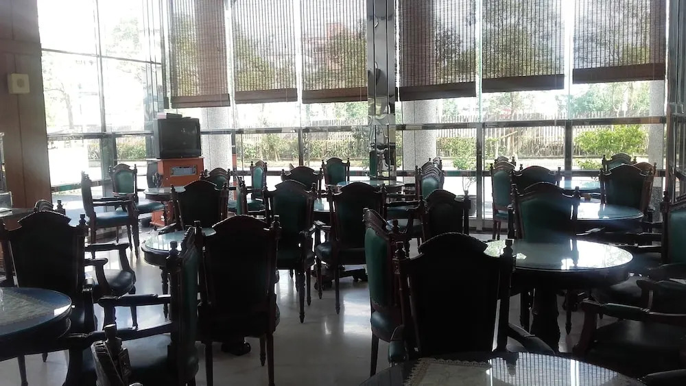 Jing Ai Hotel