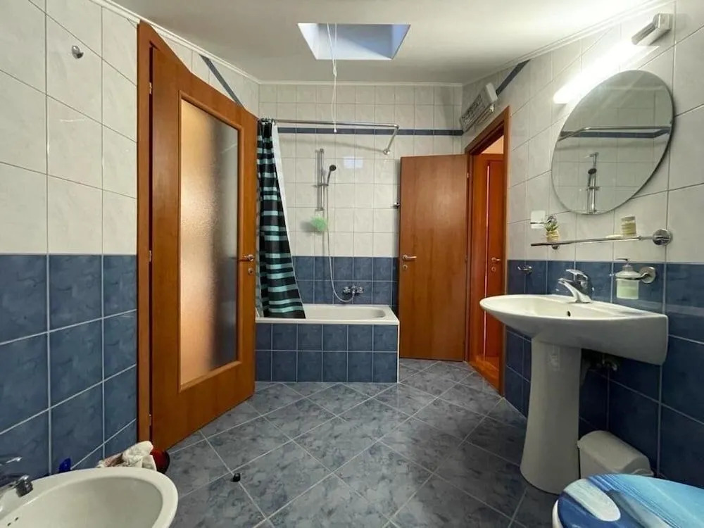 Aparment More