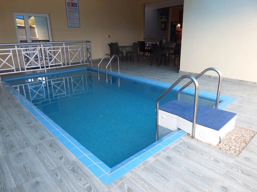 Отель Providence Suites