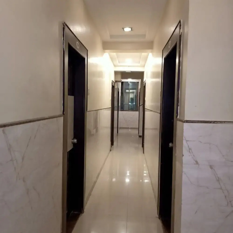 Hotel Palkhi