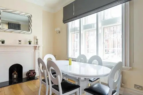Apartment on Duke Street