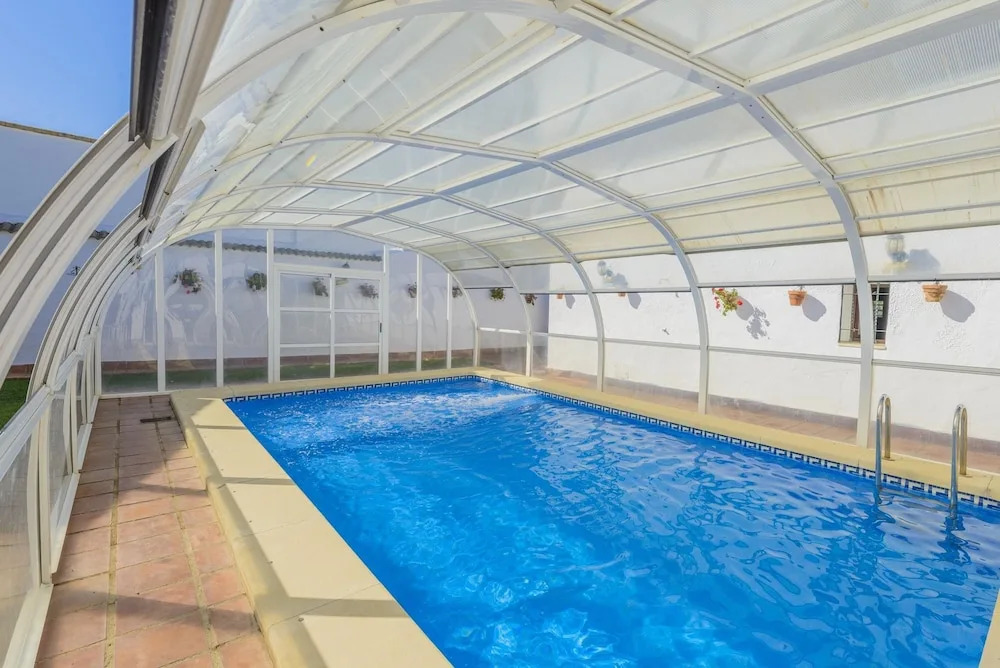 Villa With 10 Bedrooms in Rivero de Posadas, With Indoor Pool and Furn