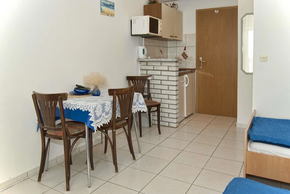Apartments by the sea Gradac - Makarska - 21172