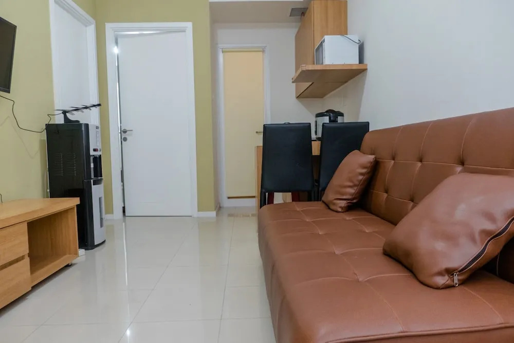 Compact 2BR with Sofa Bed at Parahyangan Residence