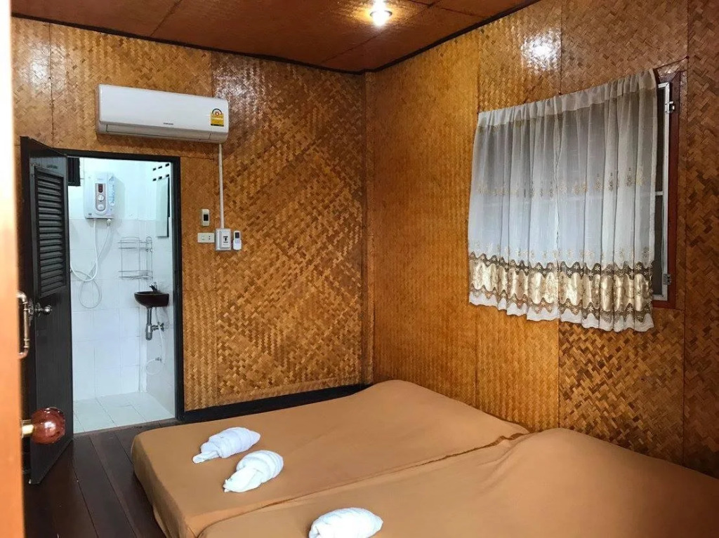 Phunamtip Resort