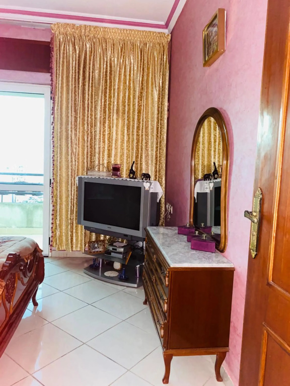 cozy and traditional apartment near the sea wifi!!