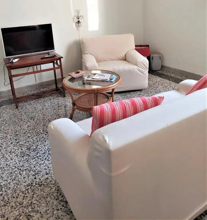 Villa nel Salento - Ampie camere e giardino, fino a 9 persone