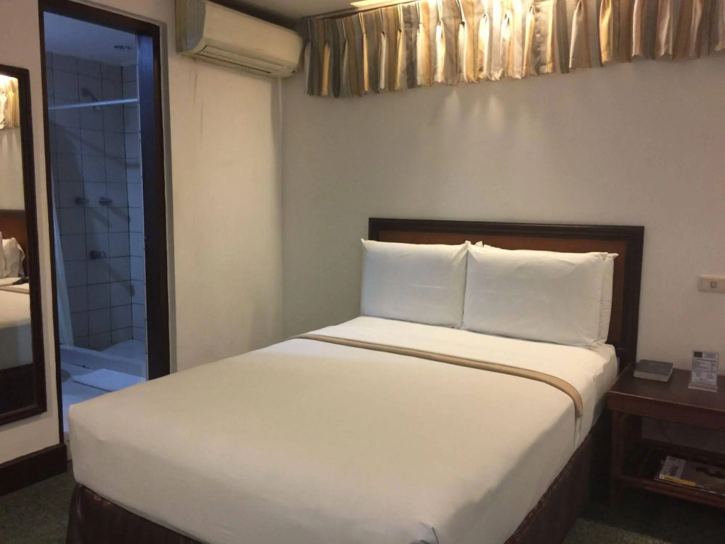 Rajah Park Hotel by Hiverooms