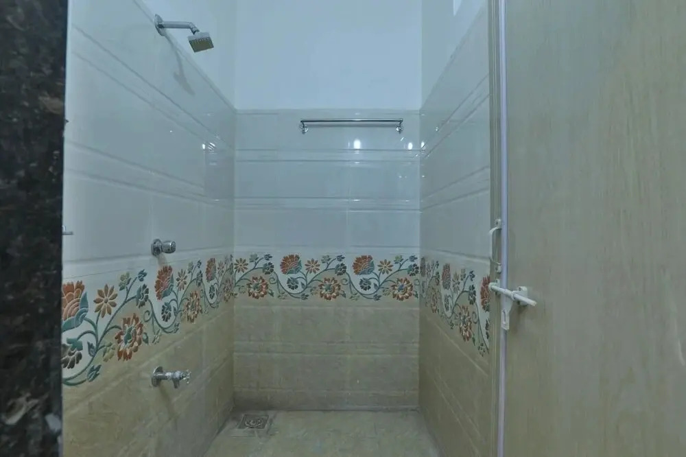 Hotel Sai Ratna
