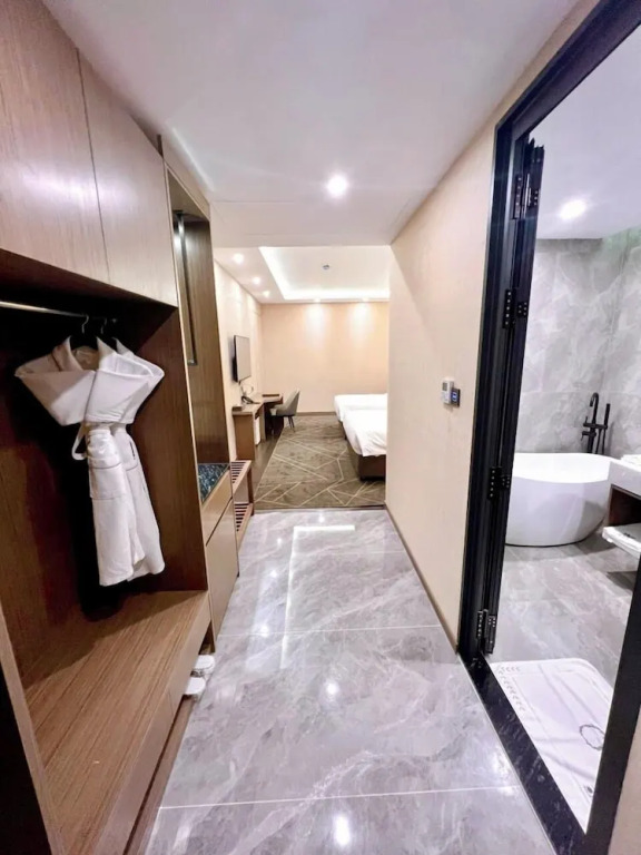 Wah Fu Hotel
