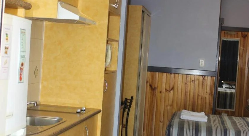 Aussie Outback Oasis Holiday Park