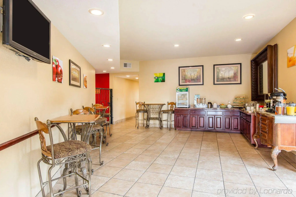 Quality Inn Fallbrook I-15