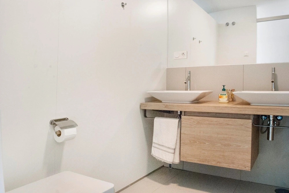 Magical Apartment in Reserva del Higueron Ref 121