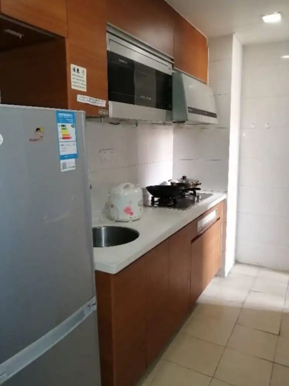 Yiqianshu City Apartment