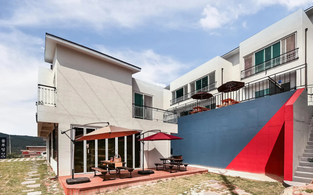 Yeosu Blooming Ocean View Family Pension