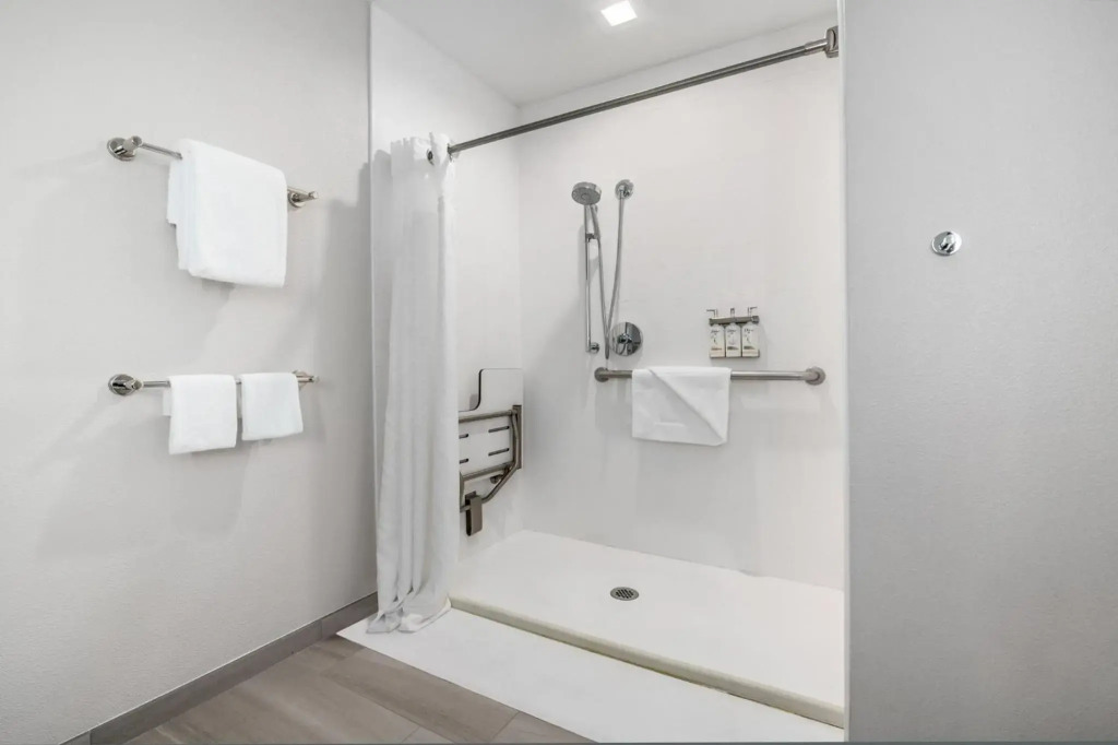 Holiday Inn Express - Downtown San Diego by IHG