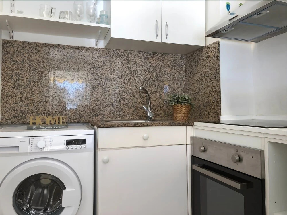 T&H Novelty 115 Family Apartment Salou