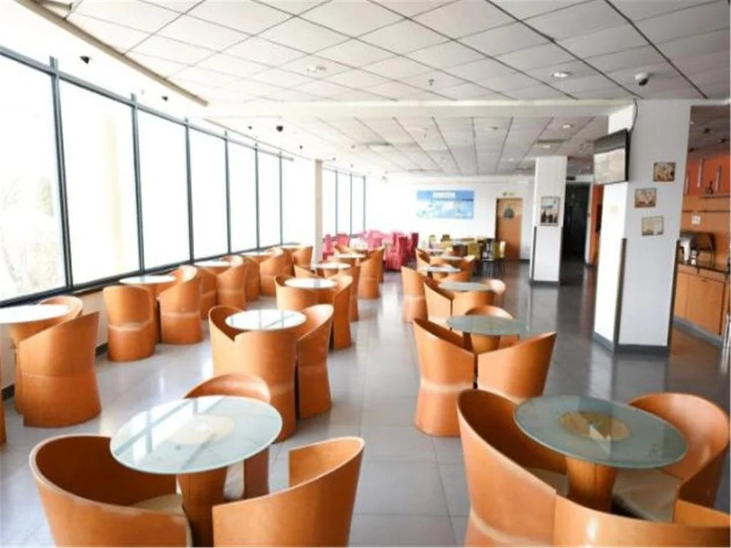 Motel Qingdao Licang Square