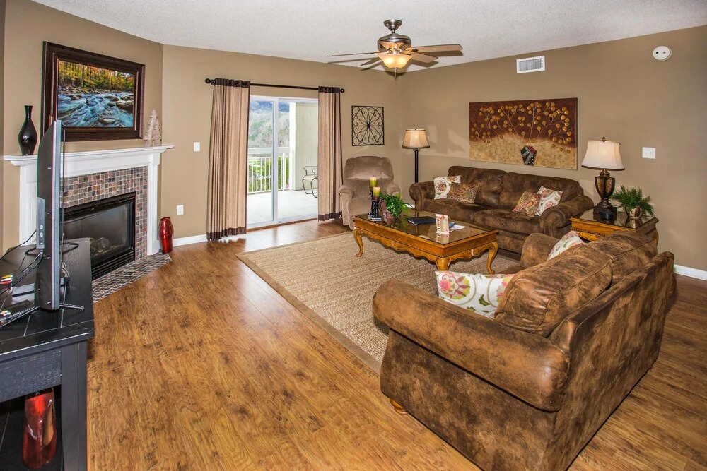 Whispering Pines 544