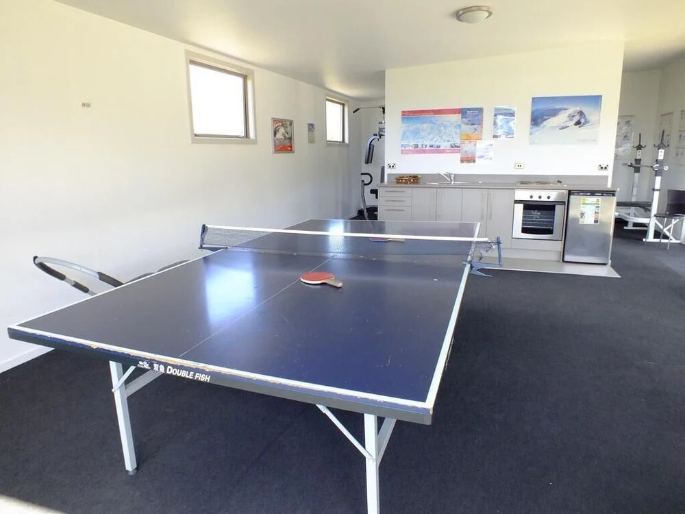 Toodle's Wanaka Luxury with Mountain Views