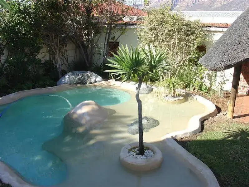 John Montagu Accommodation