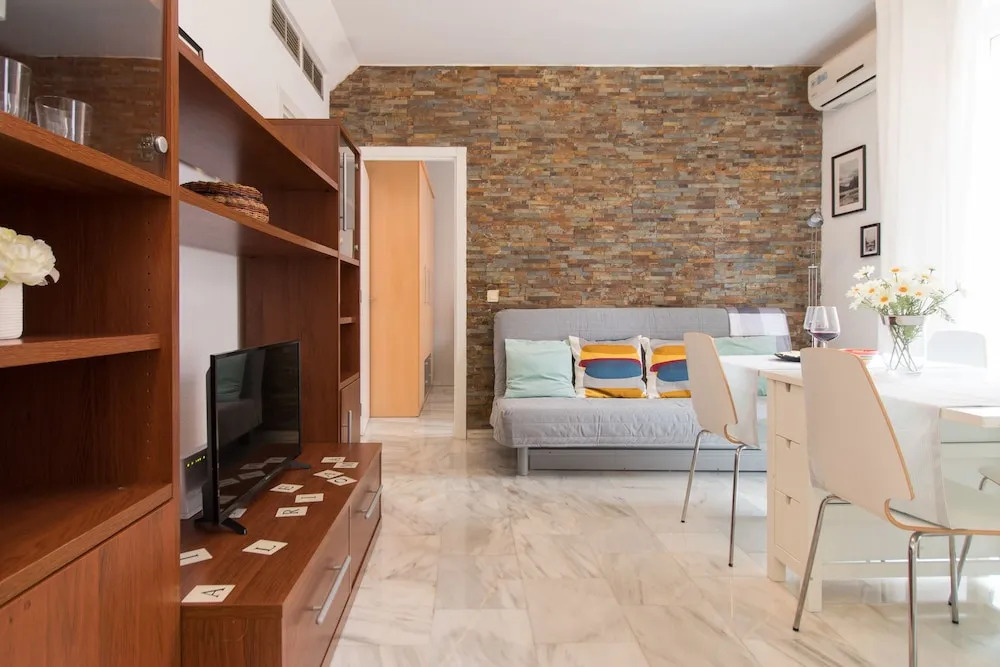 Amazing Spacious Flat Historical Center
