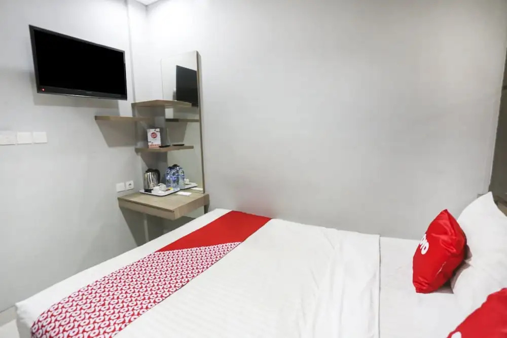 Wisma Kebon Kacang 9 by OYO Rooms