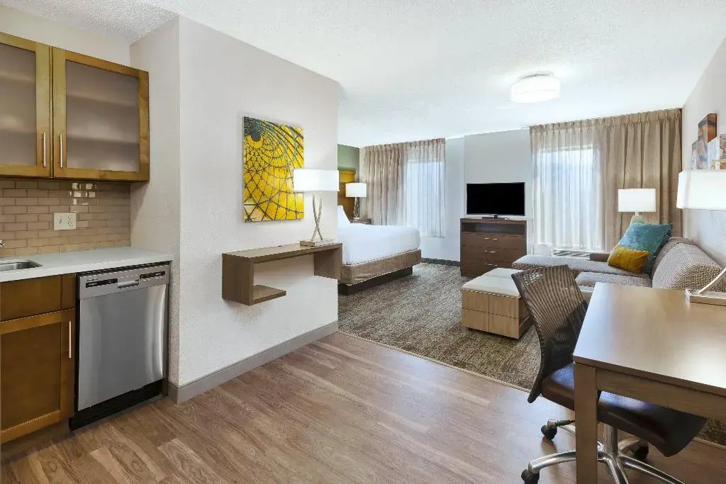 Staybridge Suites Columbia-Highway 63 & I-70 by IHG
