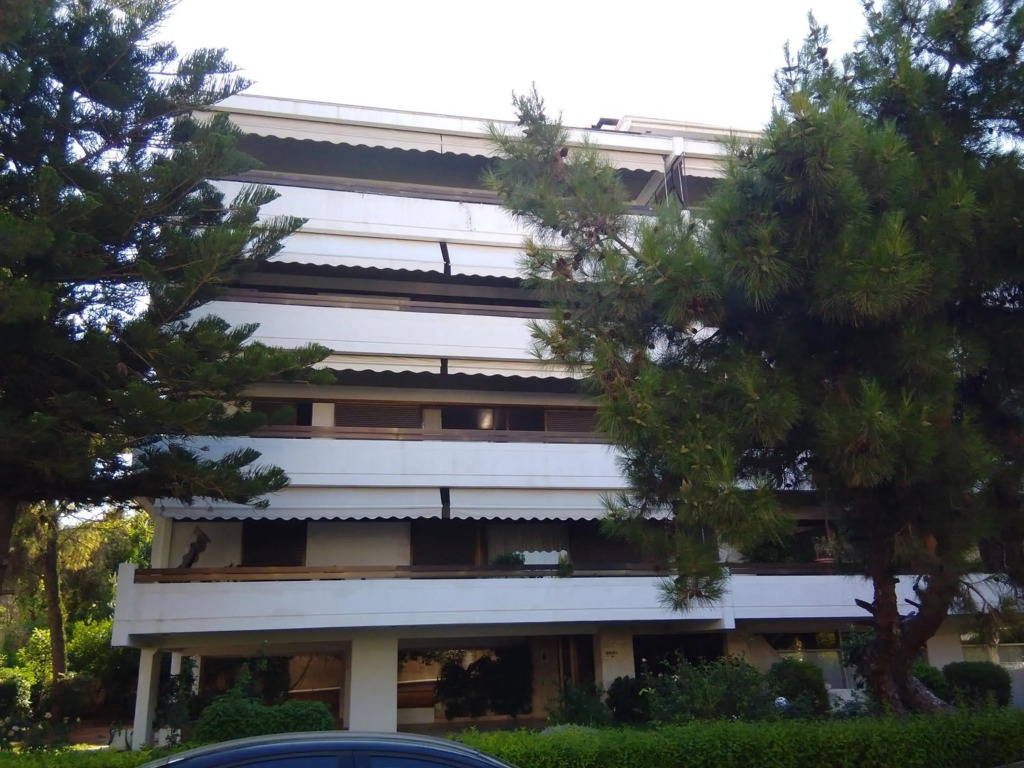Glyfada Seabreeze Apartment