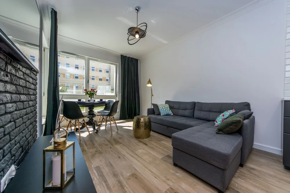 BillBerry Apartments - KING BATORY