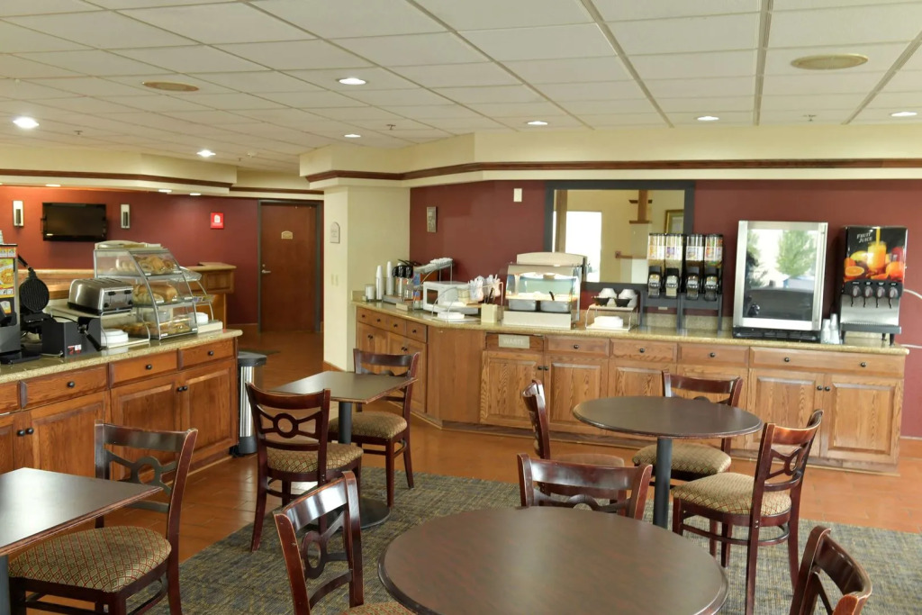 Baymont Inn & Suites by Wyndham Lincoln NE