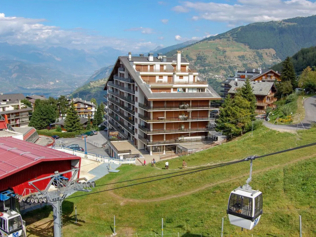 Apartment Olympic R4 by Interhome