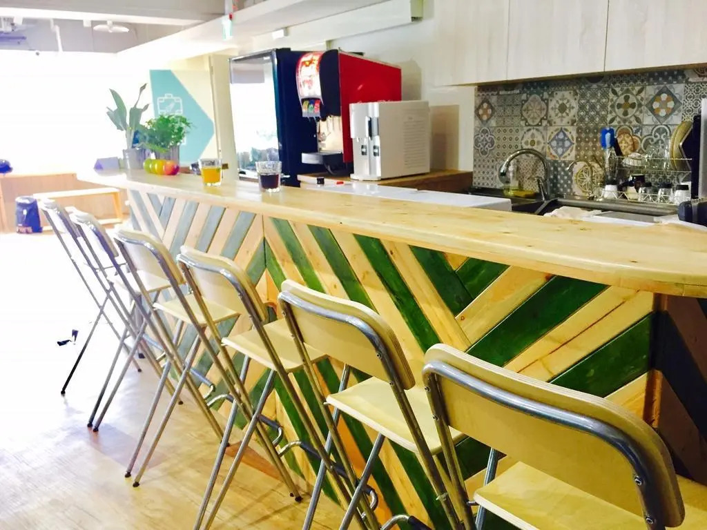 Paper Plane Hostel