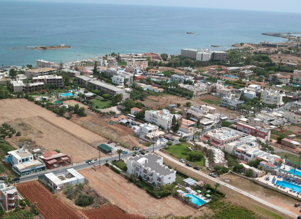 Altis Hotel