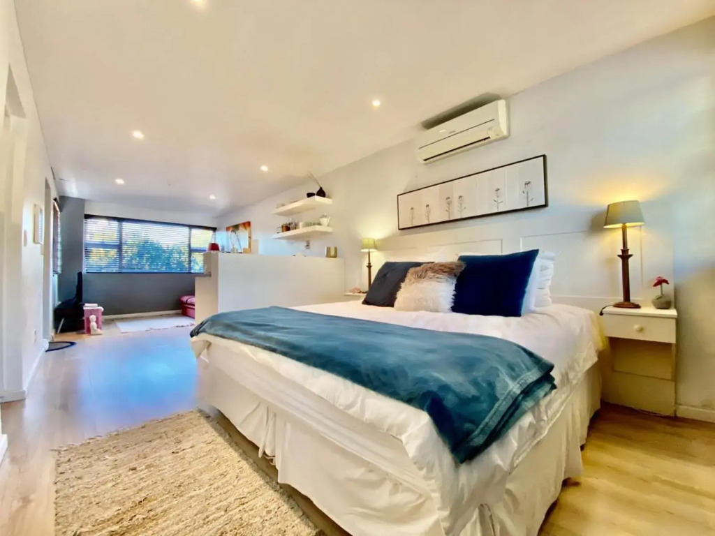 Cape Nelson Guest House
