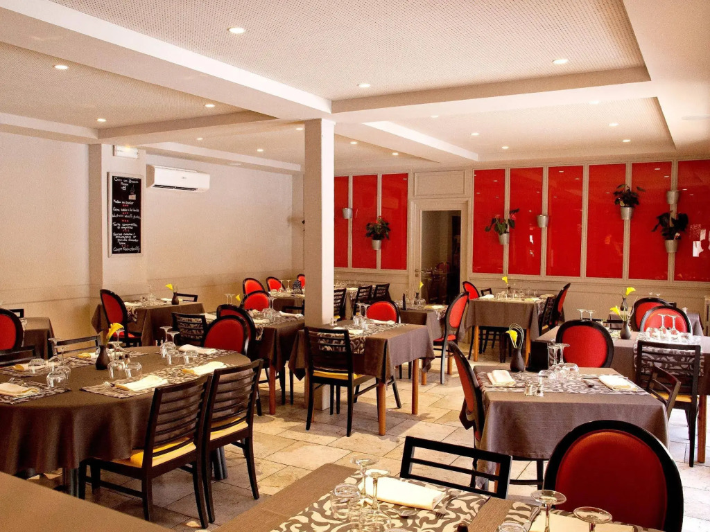 Logis Hôtel Restaurant Azalées