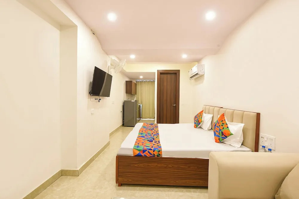 Fabhotel Durga Luxury Studio
