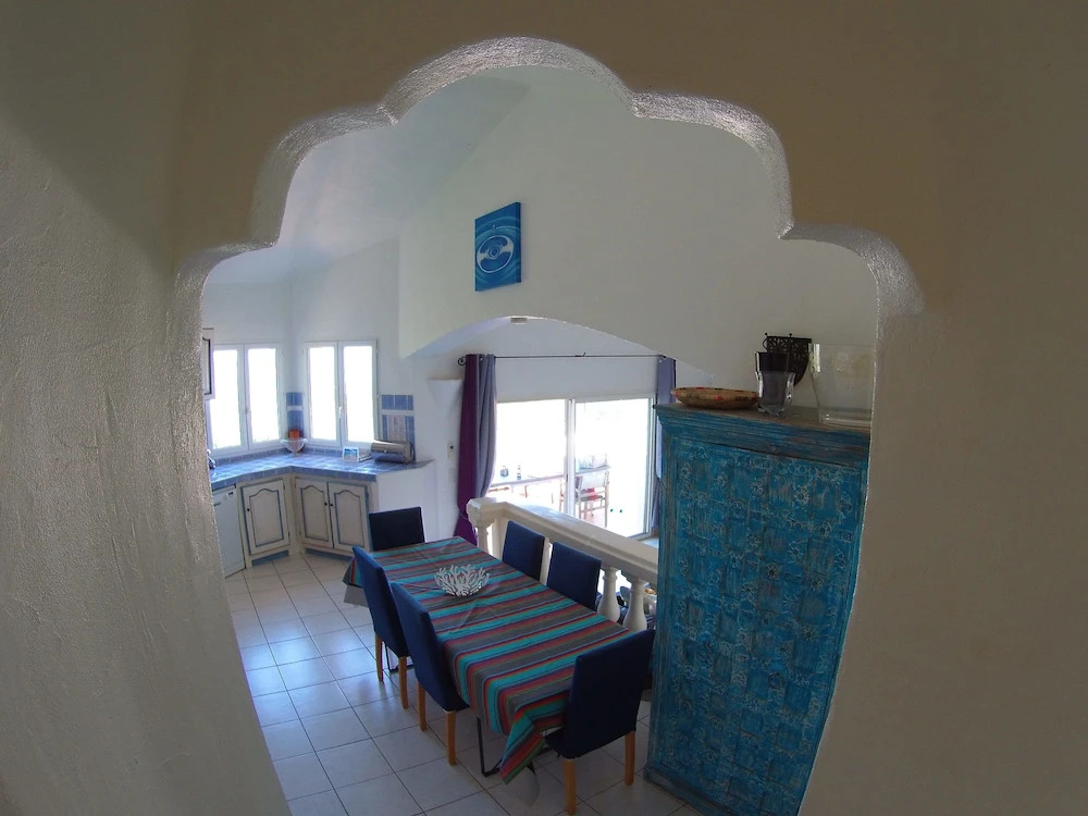 Villa et piscine privée vue mer
