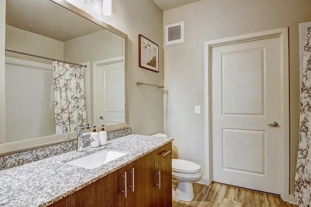 Relax in a Calming Atmosphere in Tucker