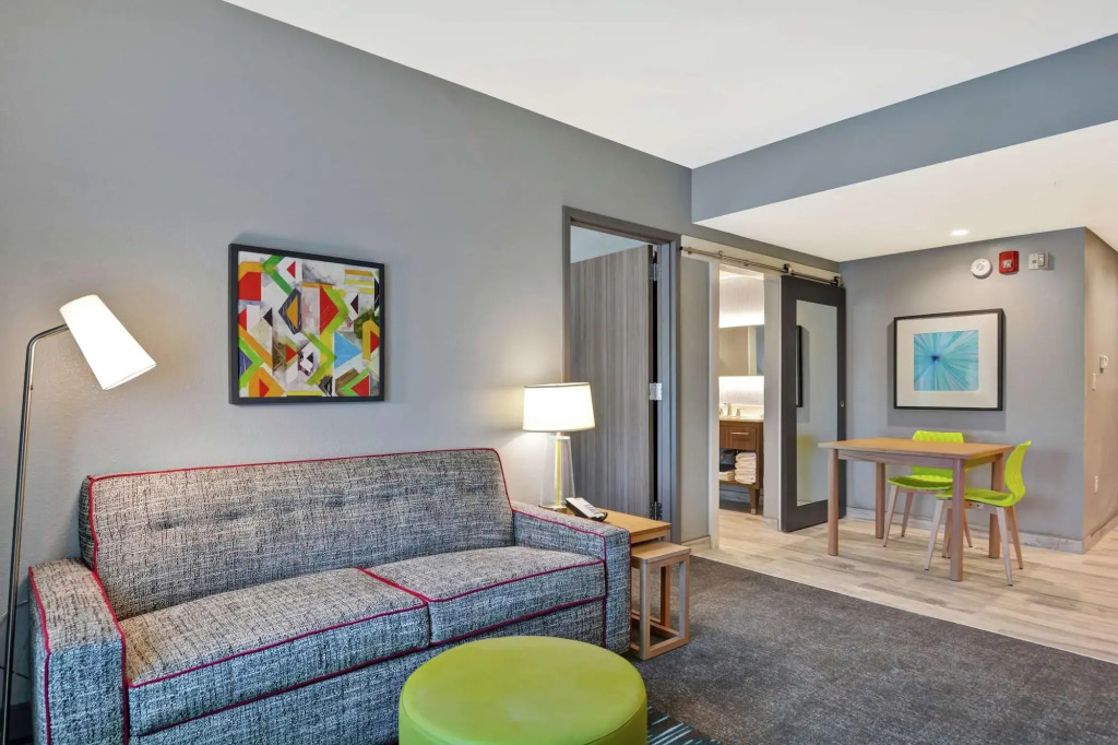 Home2 Suites By Hilton Jacksonville South St Johns Town Ctr