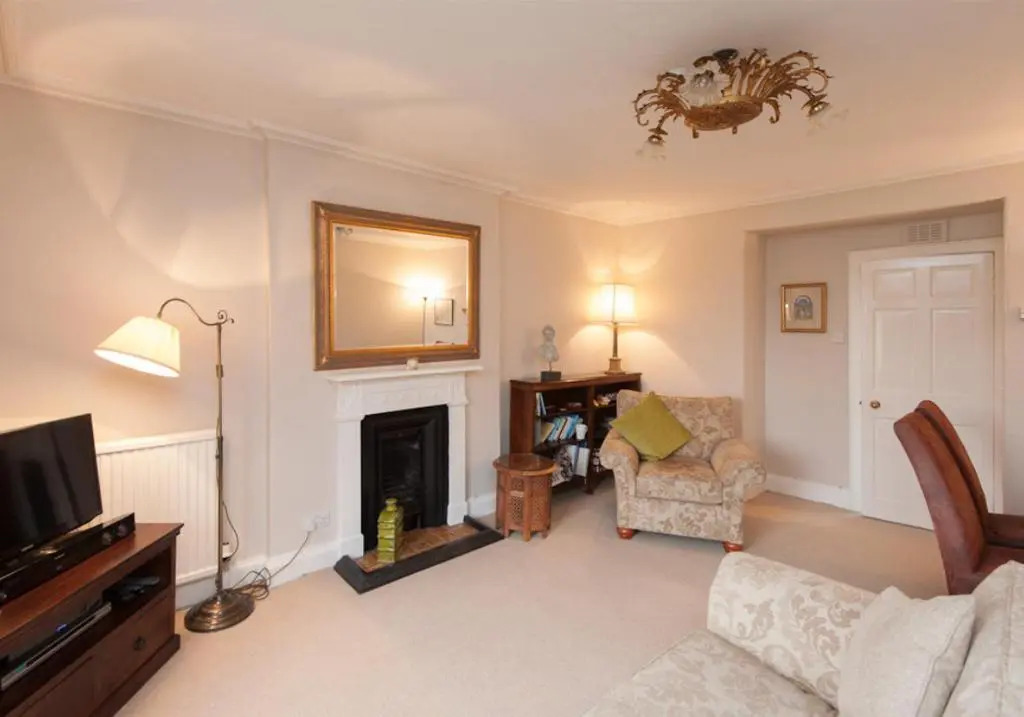 The Hart Street Residence No 1