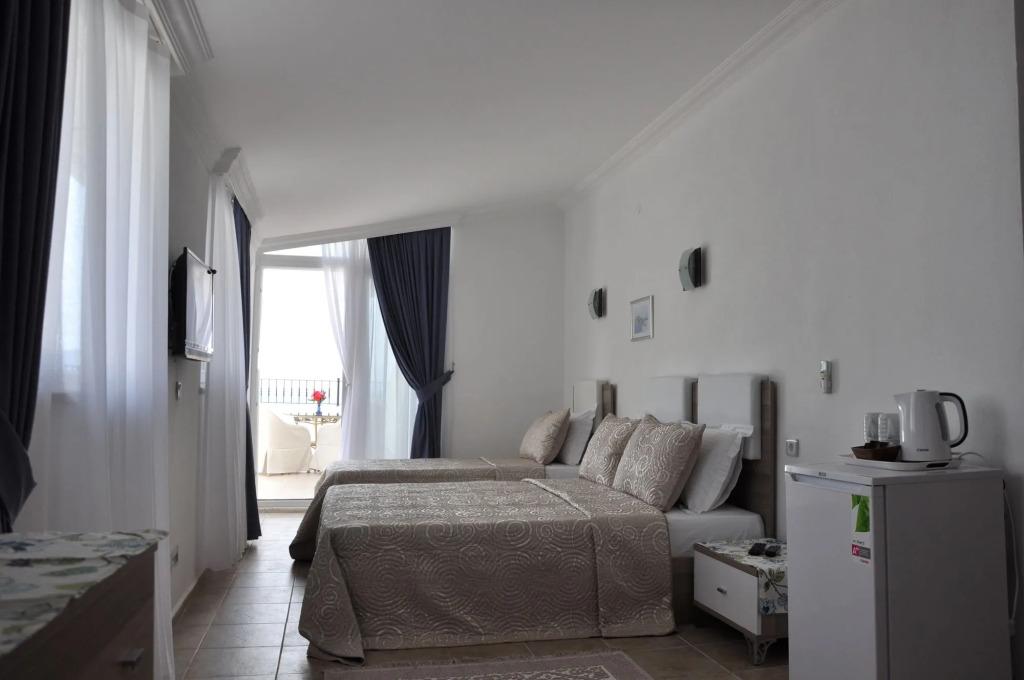 Pisces Hotel