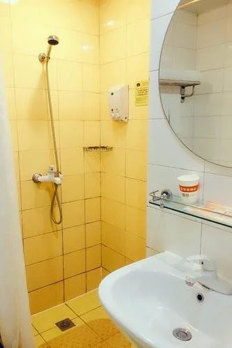 Home Inn (East Changying Road)