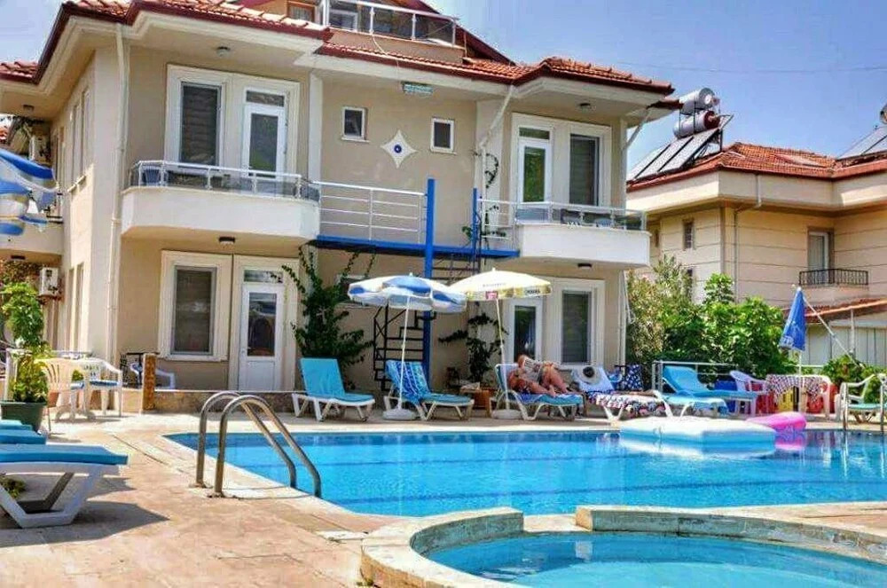 Duman Hotel
