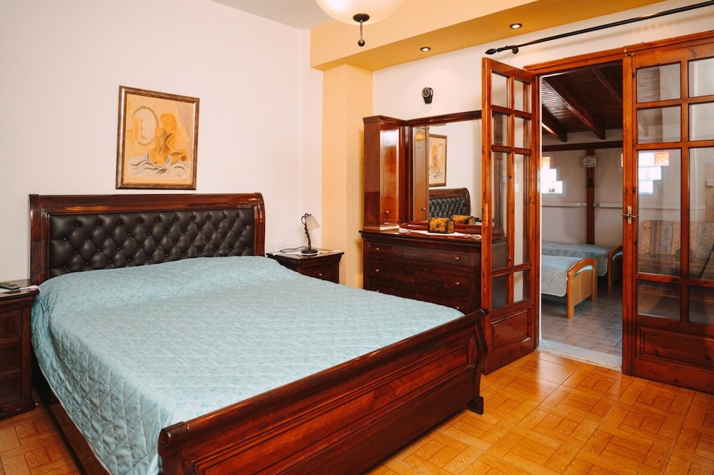 Sylvi Maisonette Volos