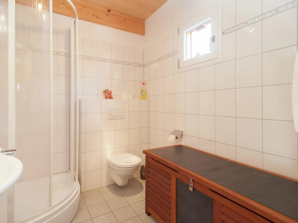 Cosy Chalet in Stadl an der Mur with Valley Views