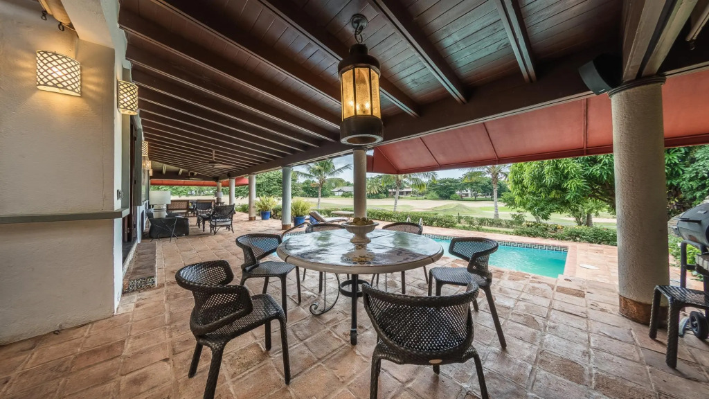 Wonderful 5BR Villa w Jacuzzi at Ingenio