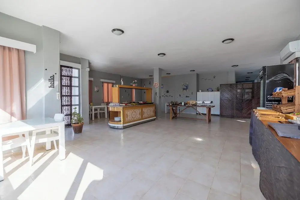 Ladonia Hotels Zemda